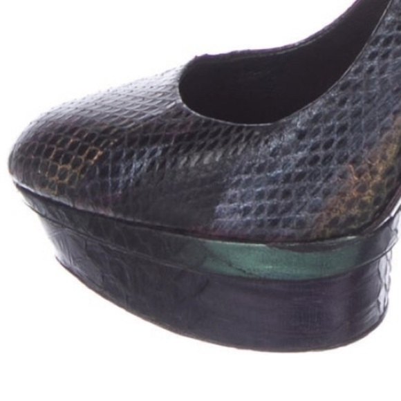Brian Atwood Rainbow Python Platform Pumps Exotic - Picture 6 of 8